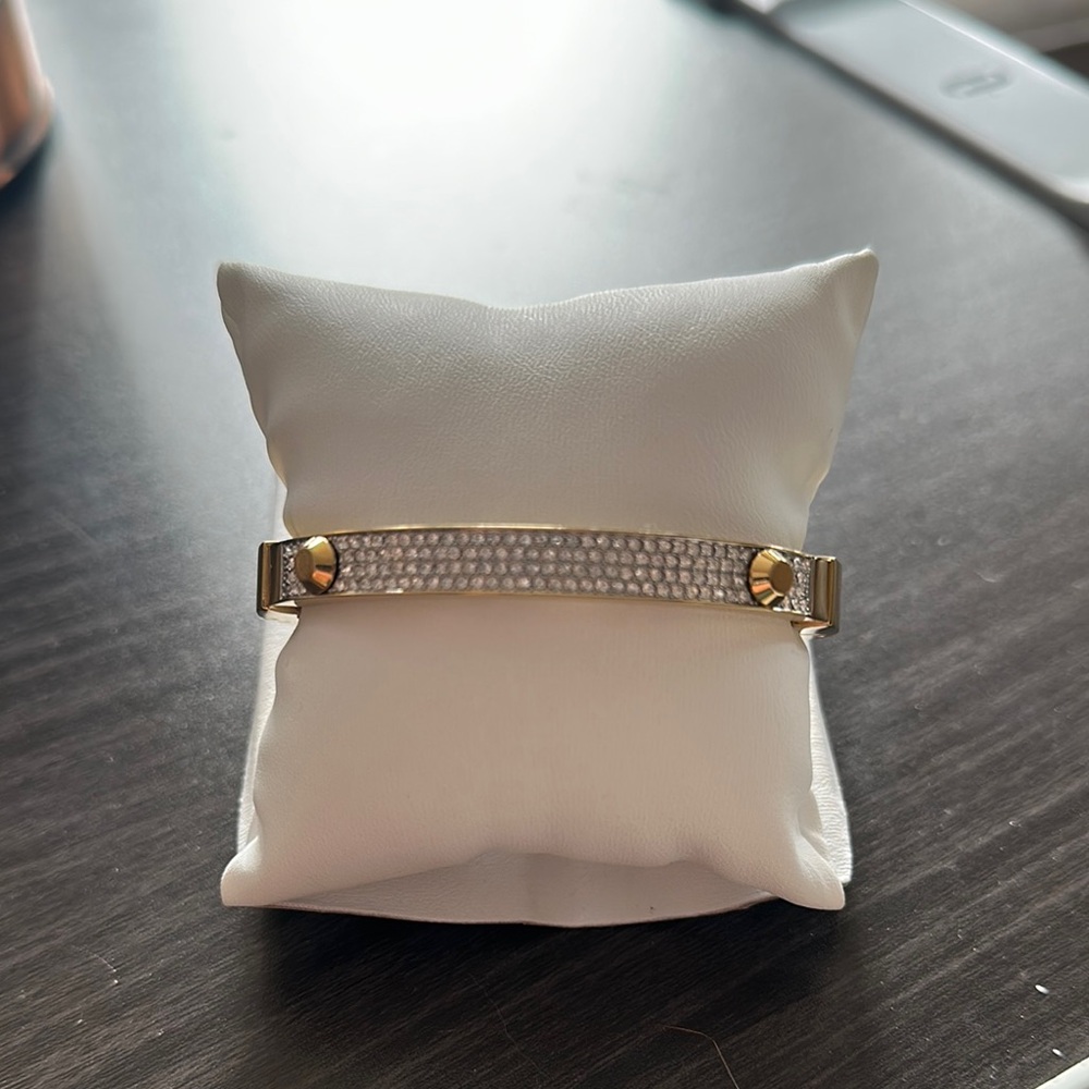 MICHAEL KORS Gold Pave' Crystal ASTOR Bangle Bracelet